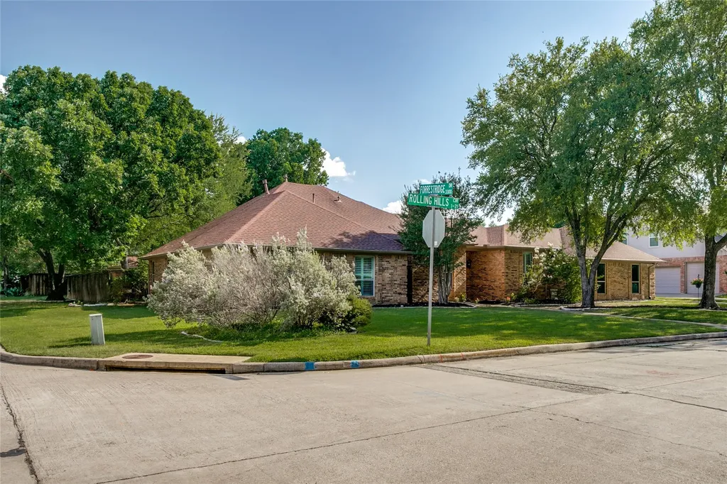 2 Rolling Hills Circle Denton TX 76205
