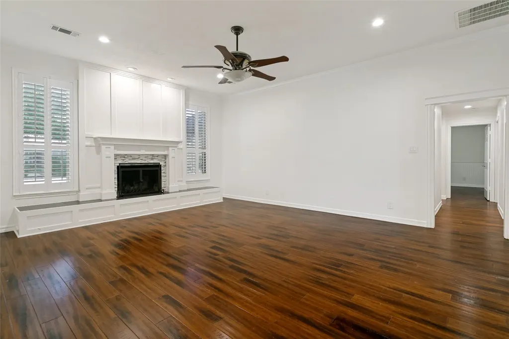 2 Rolling Hills Circle Denton TX 76205