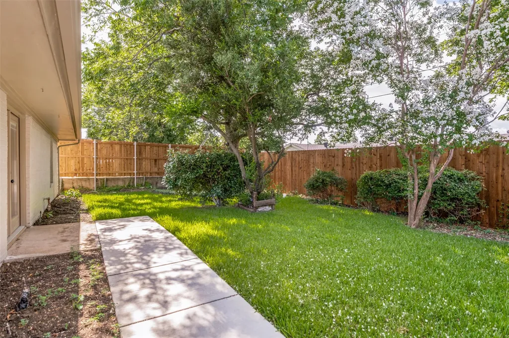 3550 Ridgeoak Way Farmers Branch TX 75234