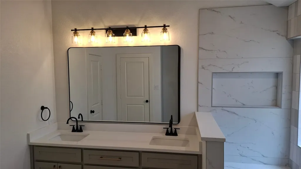 2116 Brooklake Street W Denton TX 76207