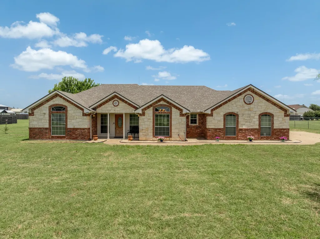 205 Hatter Drive Moody TX 76557