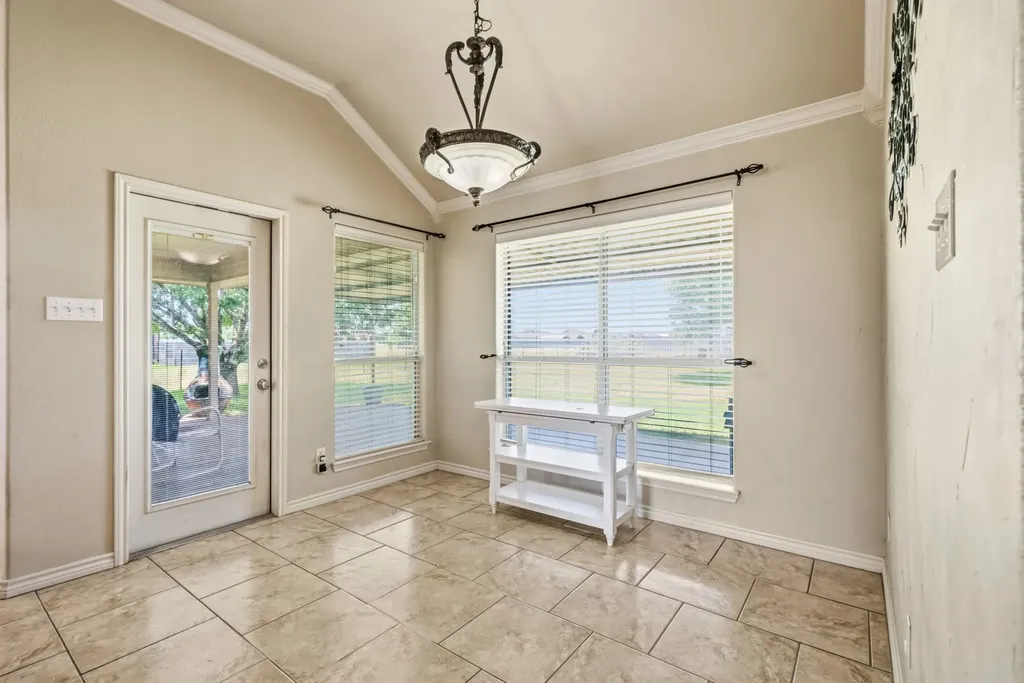 205 Hatter Drive Moody TX 76557