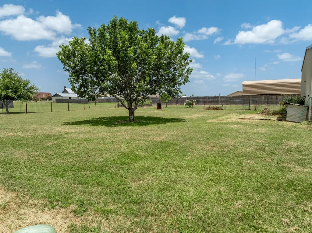 205 Hatter Drive Moody TX 76557