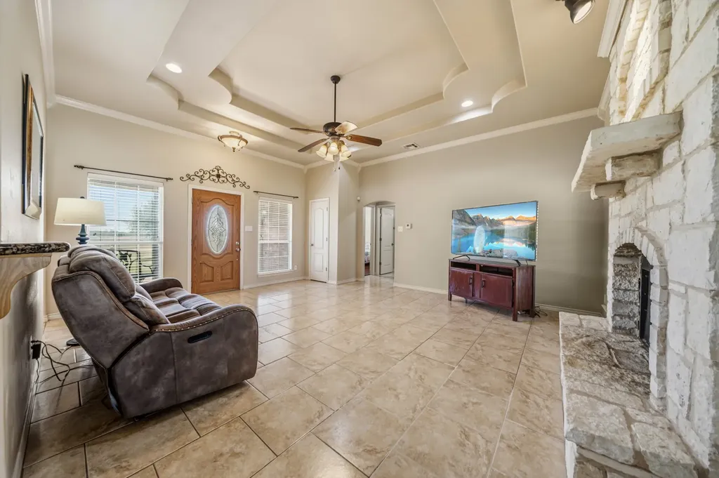 205 Hatter Drive Moody TX 76557