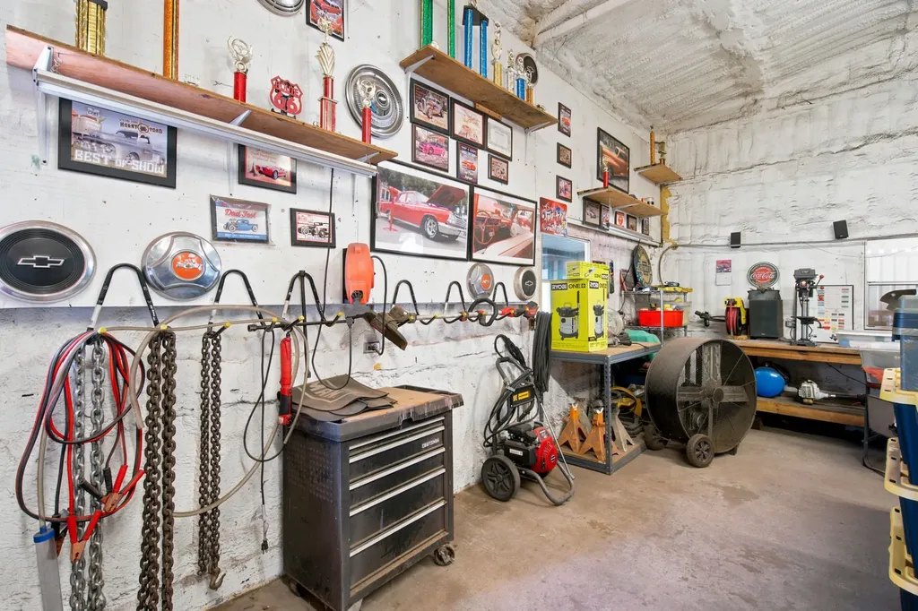 206 E North Street Aubrey TX 76227