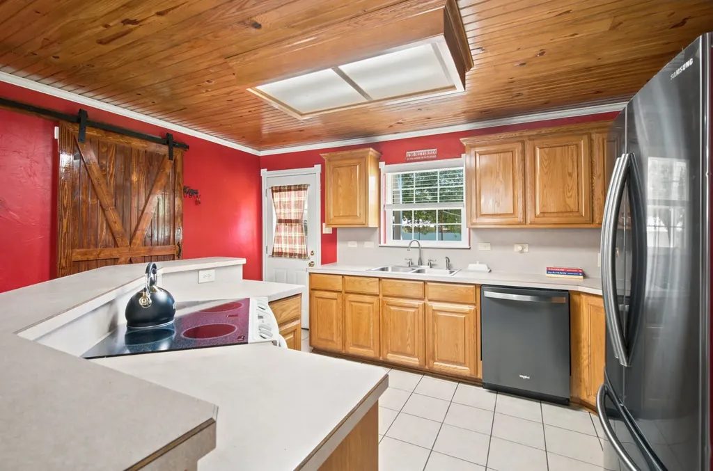 206 E North Street Aubrey TX 76227
