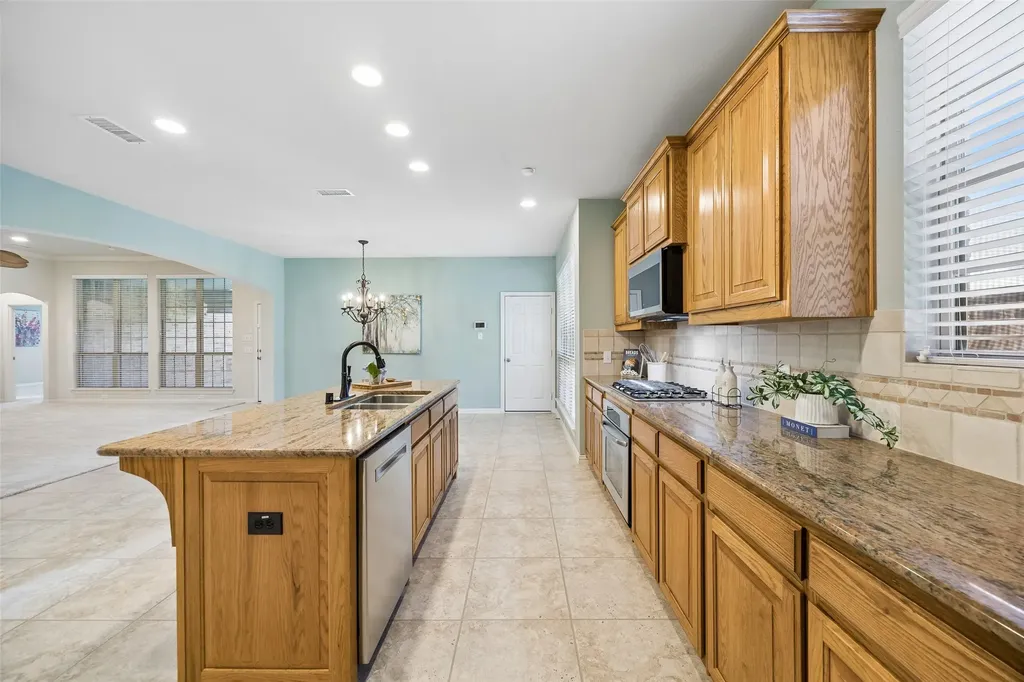 7001 Handen Drive Rowlett TX 75089