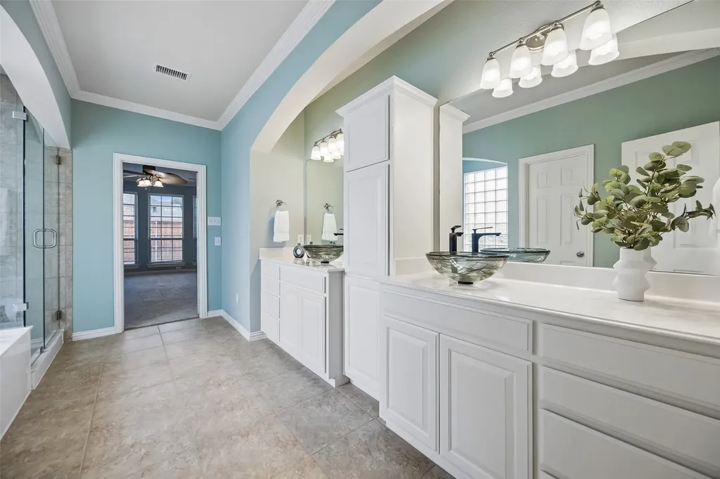 7001 Handen Drive Rowlett TX 75089
