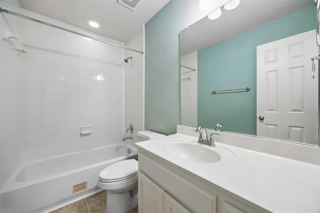 7001 Handen Drive Rowlett TX 75089