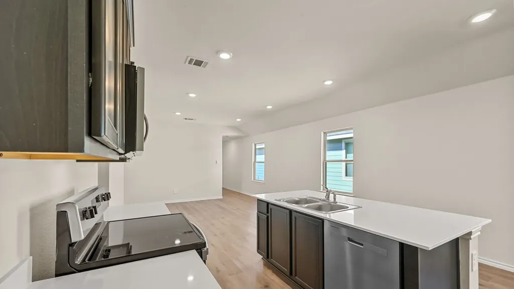 6110 Warm Rays Drive Crandall TX 75114