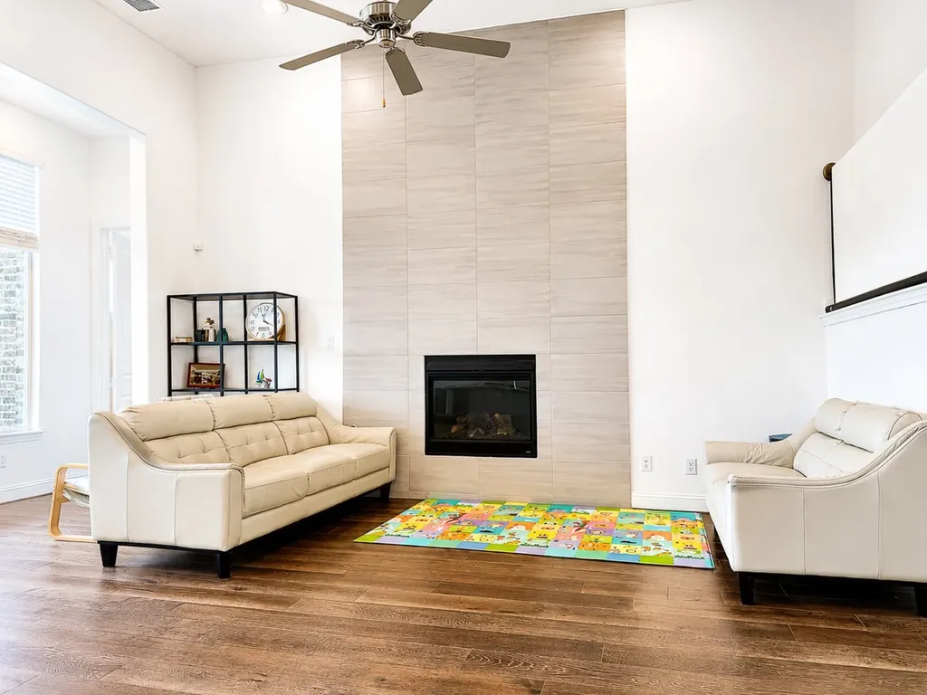 17293 Texas Pistache Drive Dallas TX 75252