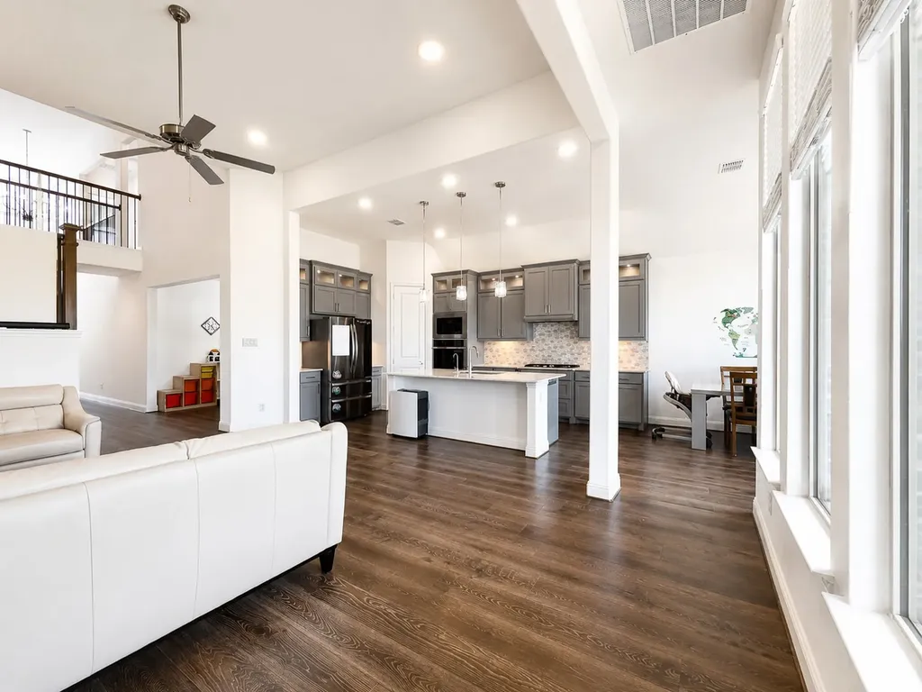 17293 Texas Pistache Drive Dallas TX 75252