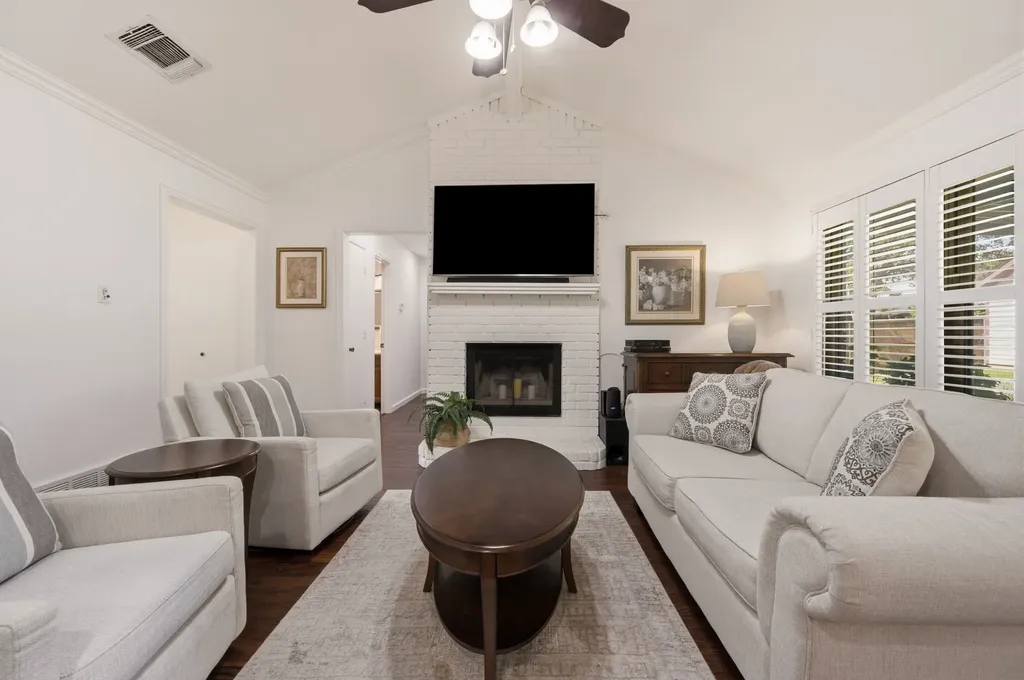 2507 Poppy Lane Euless TX 76039