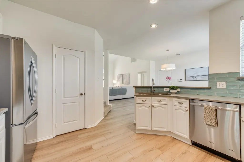 7602 Chadwick Court Dallas TX 75248