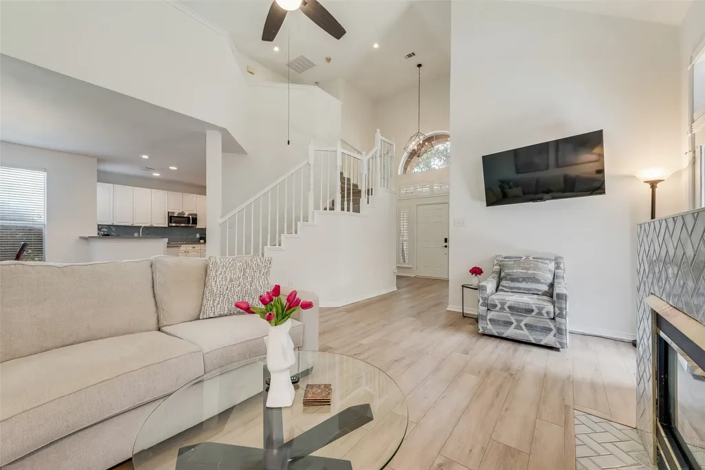 7602 Chadwick Court Dallas TX 75248