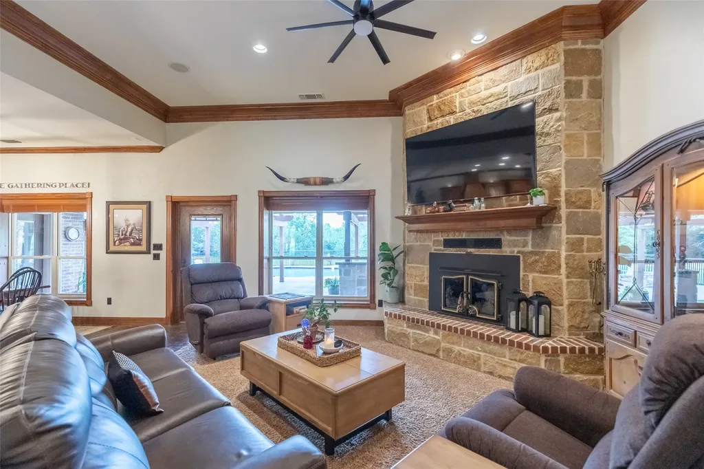 365 County Road 150 Tuscola TX 79562
