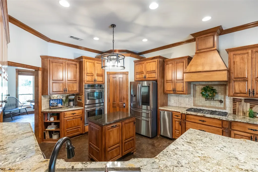 365 County Road 150 Tuscola TX 79562