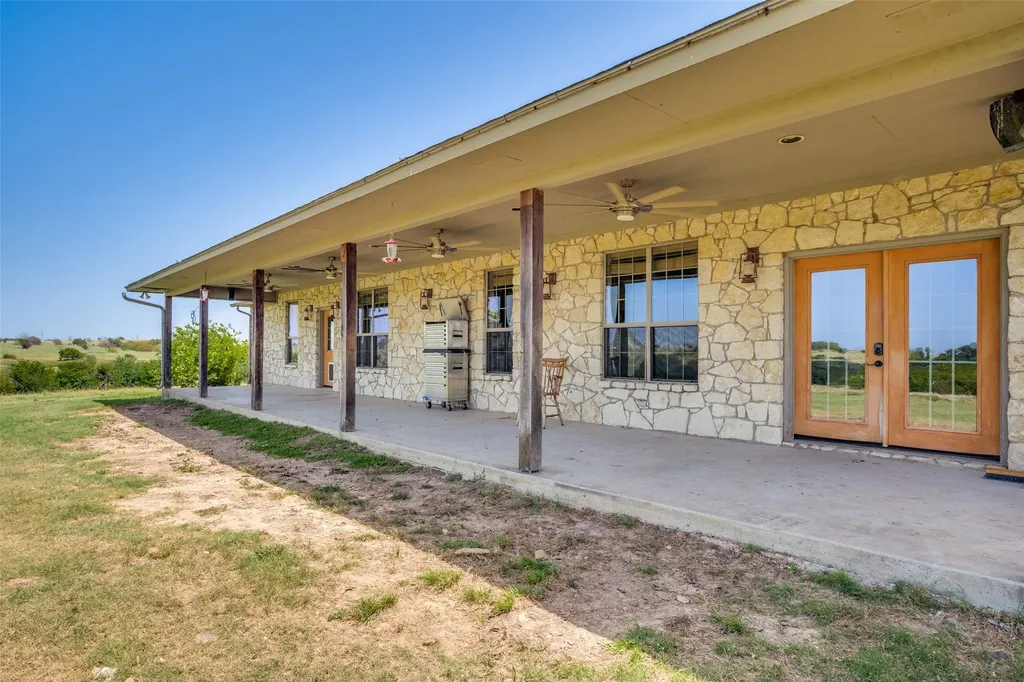 243 Rock Court Decatur TX 76234