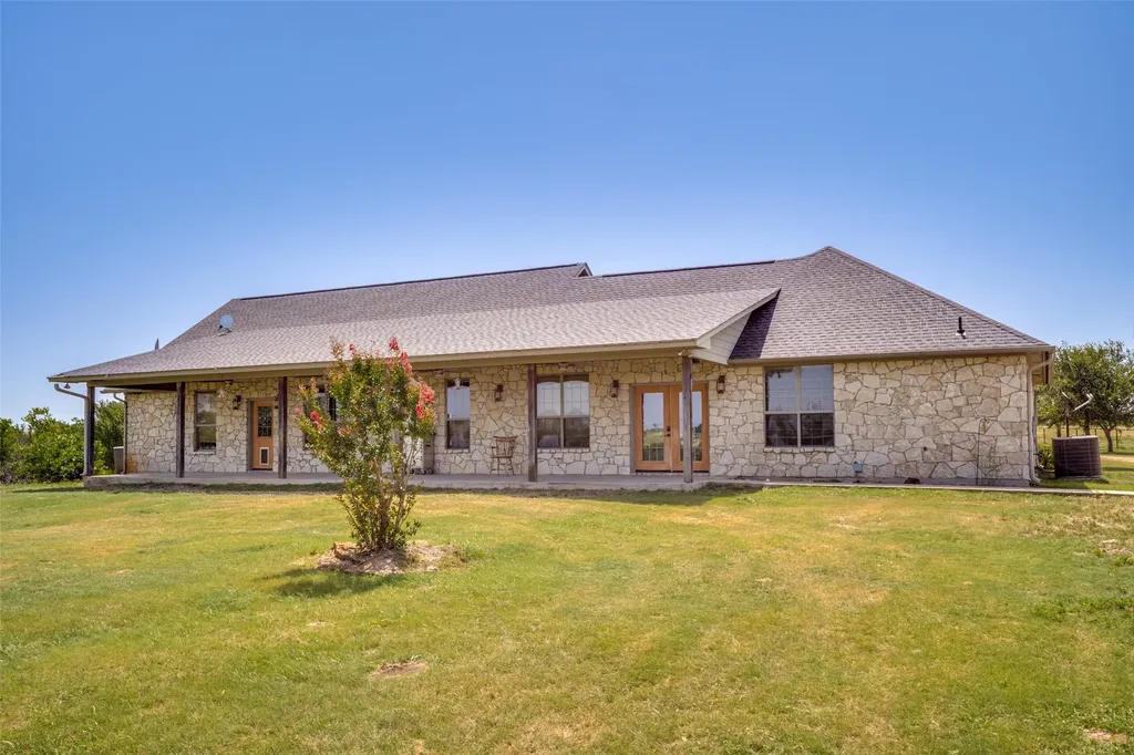 243 Rock Court Decatur TX 76234