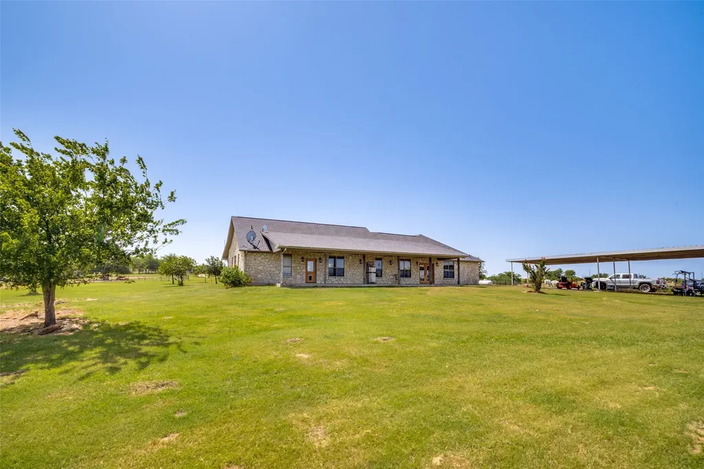 243 Rock Court Decatur TX 76234