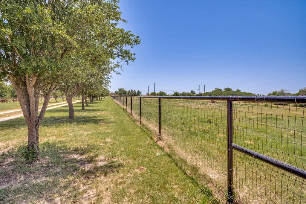 243 Rock Court Decatur TX 76234