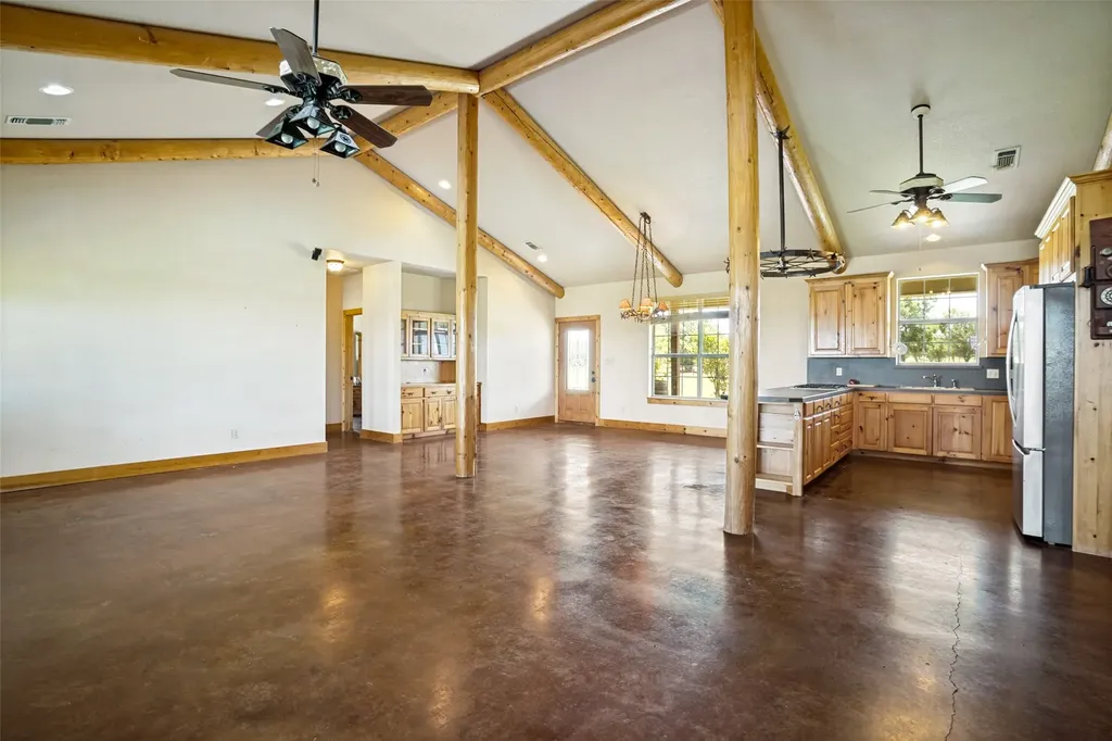243 Rock Court Decatur TX 76234