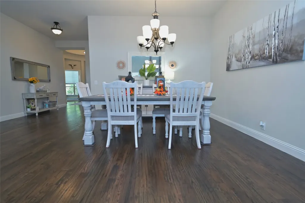 213 Oakcrest Drive Justin TX 76247