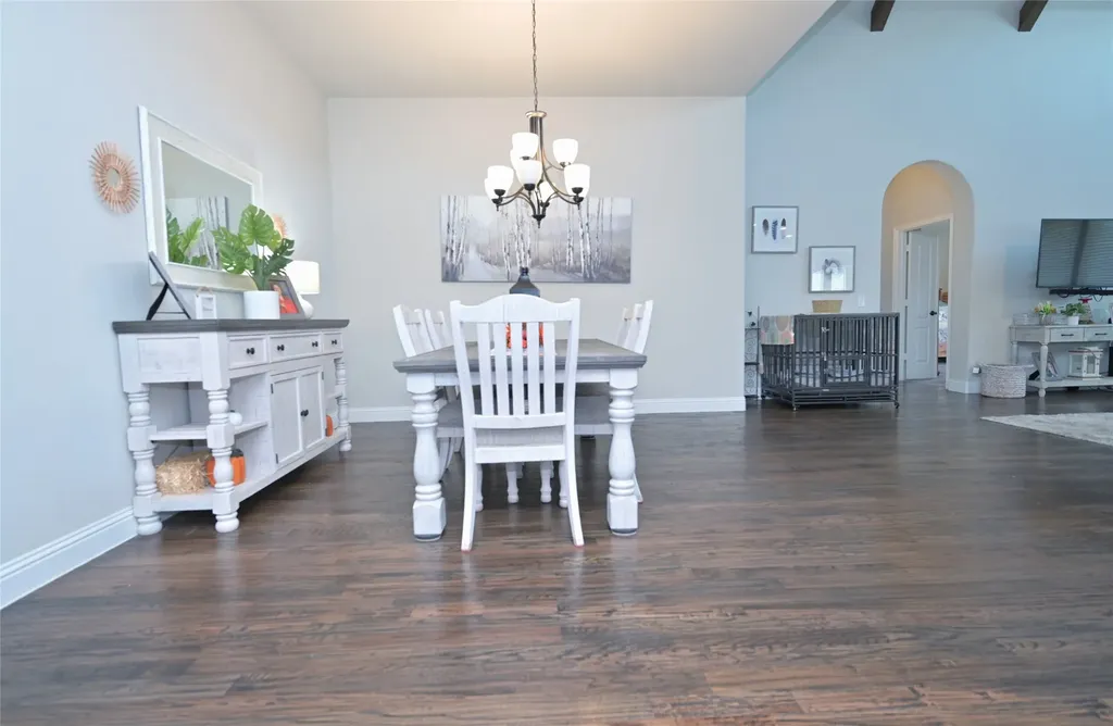 213 Oakcrest Drive Justin TX 76247
