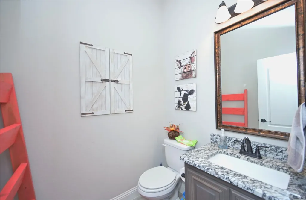 213 Oakcrest Drive Justin TX 76247