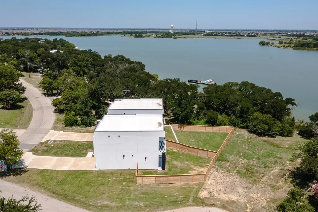 4601 Willow Court The Colony TX 75056