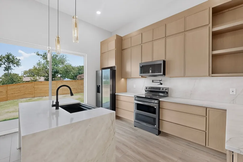 4601 Willow Court The Colony TX 75056