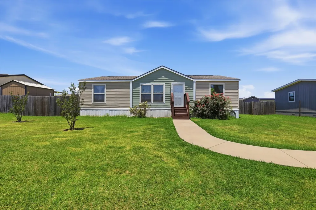 1408 Old Bridge Road Cleburne TX 76033
