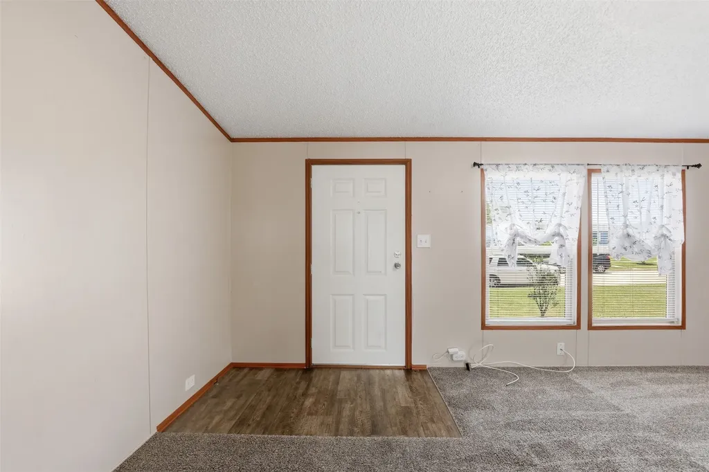 1408 Old Bridge Road Cleburne TX 76033