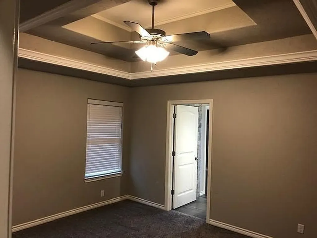 451 Silverton Drive Granbury TX 76049