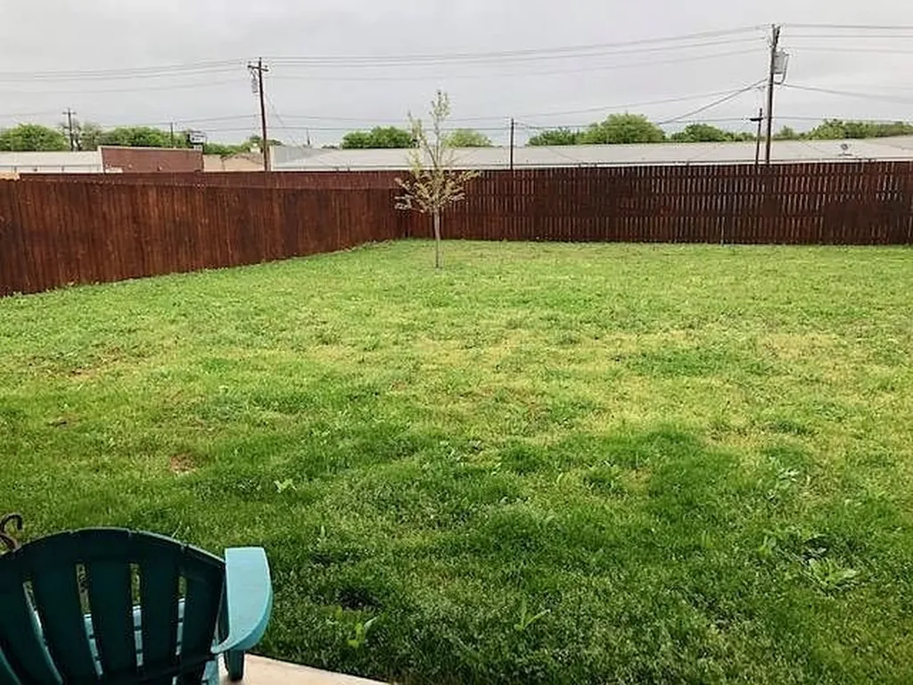 451 Silverton Drive Granbury TX 76049
