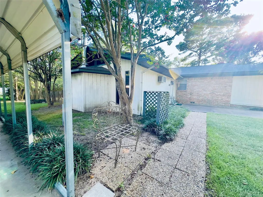 230 Scenic Loop Hawkins TX 75765
