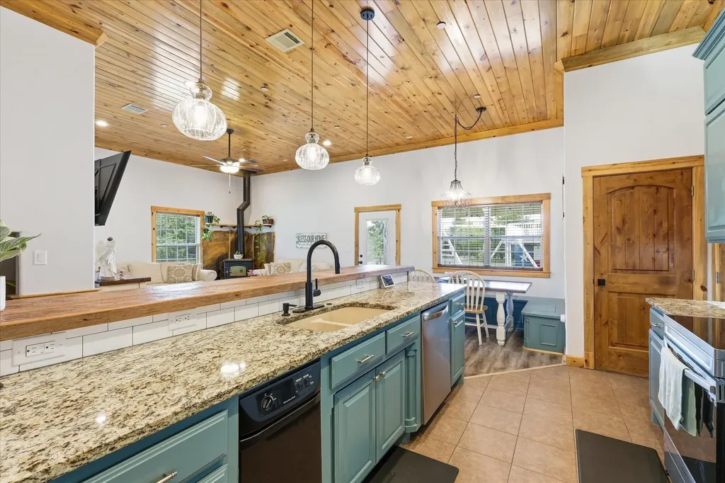 399 Brindley Road Maypearl TX 76064
