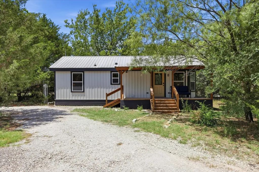 399 Brindley Road Maypearl TX 76064
