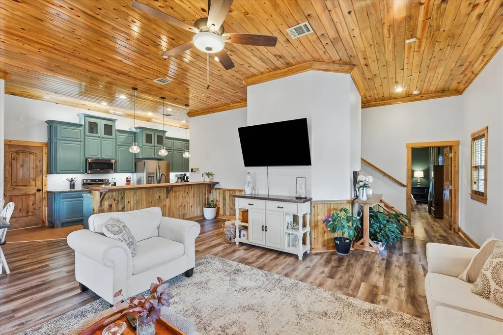 399 Brindley Road Maypearl TX 76064