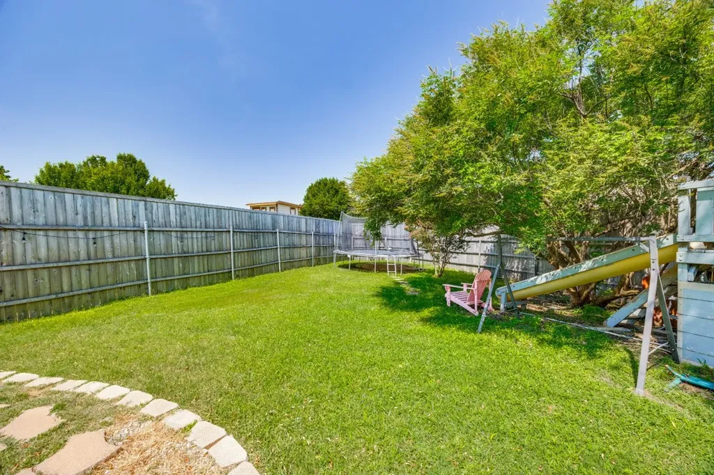 3701 Daffodil Lane Mckinney TX 75070