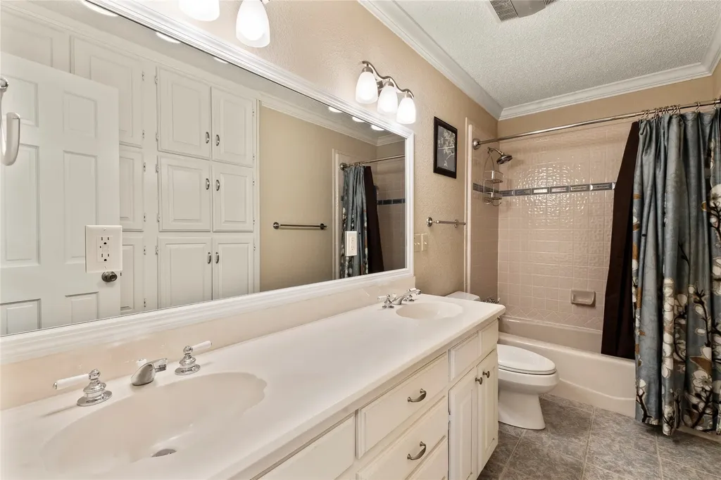 102 Foster Ranch Road Trinidad TX 75163