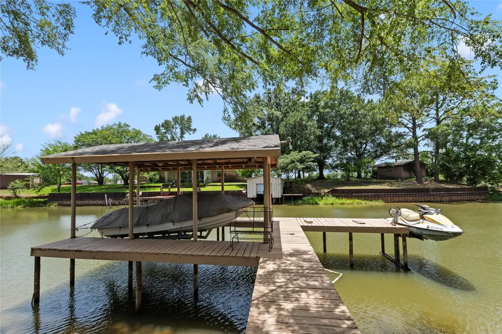 102 Foster Ranch Road Trinidad TX 75163