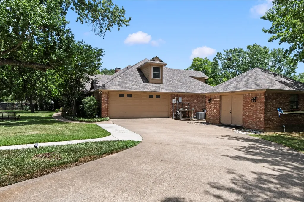 102 Foster Ranch Road Trinidad TX 75163