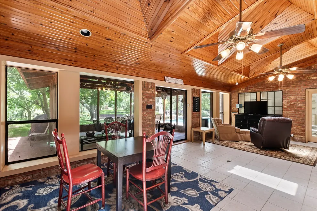 102 Foster Ranch Road Trinidad TX 75163