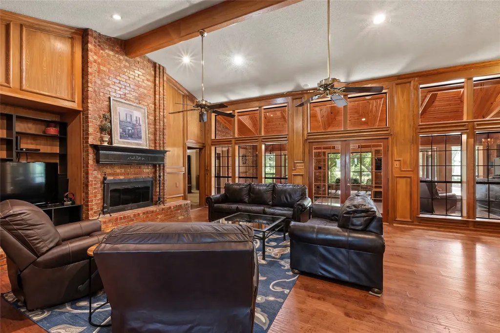 102 Foster Ranch Road Trinidad TX 75163