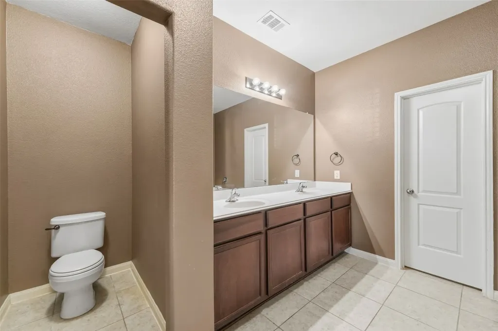 137 Kennedy Drive Venus TX 76084