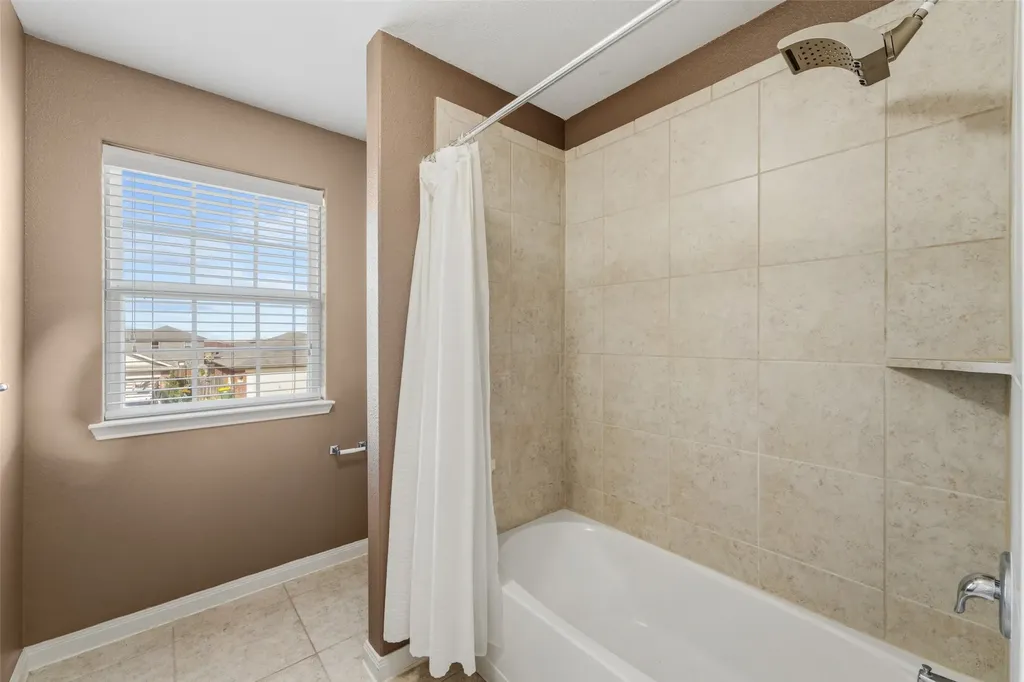137 Kennedy Drive Venus TX 76084