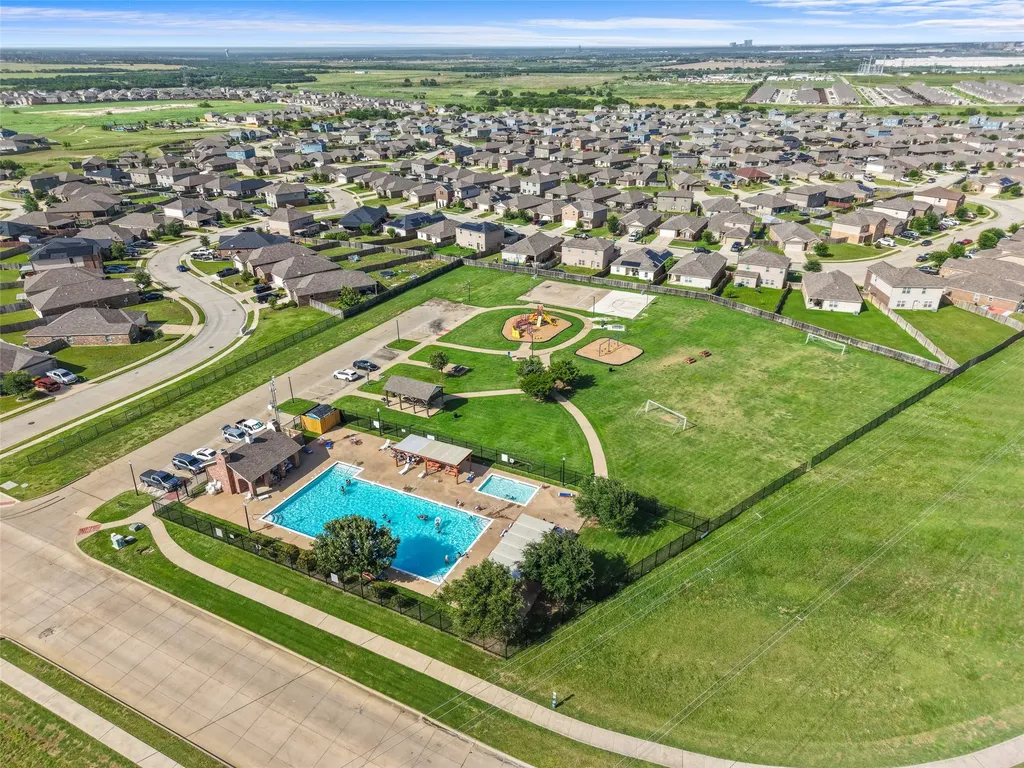 137 Kennedy Drive Venus TX 76084