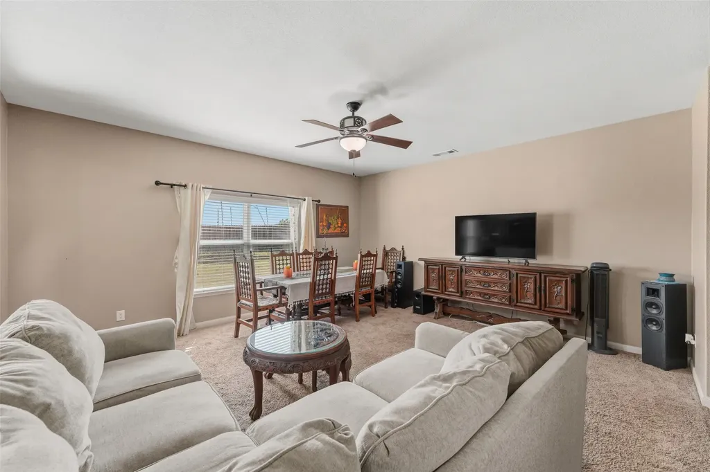 137 Kennedy Drive Venus TX 76084