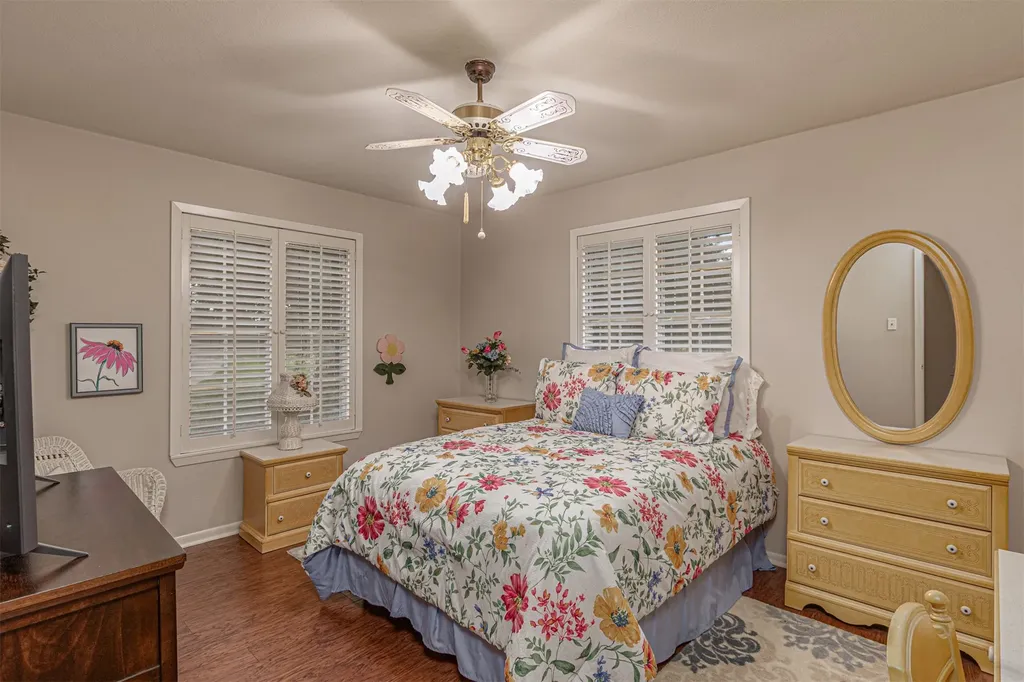4160 Fm 513 S Lone Oak TX 75453